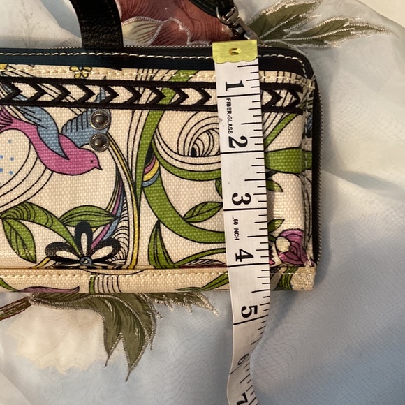 Sakroots crossbody purse and clutch. Multi color - Picture 8 of 12